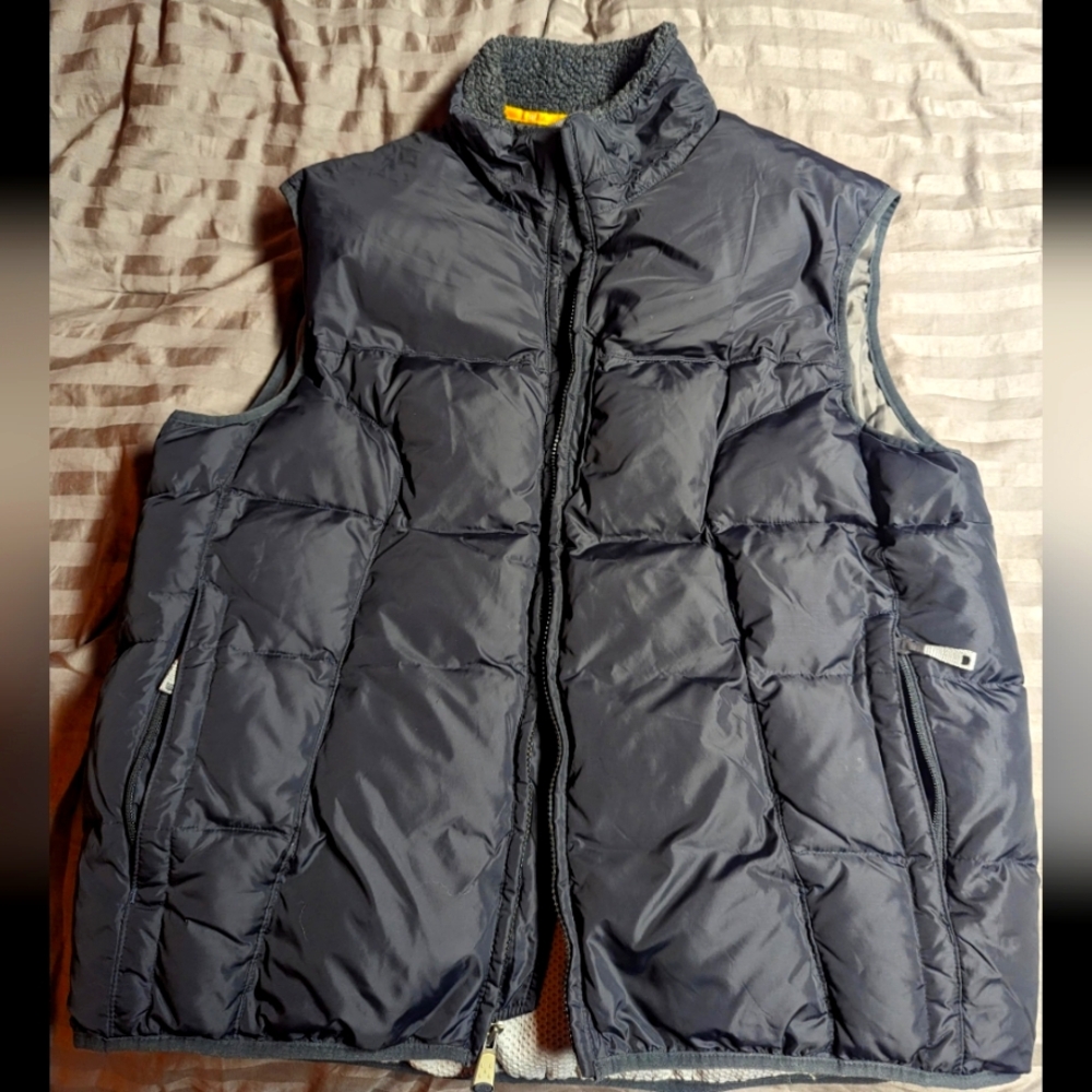 GAP puffer vest sherpa collar - size L